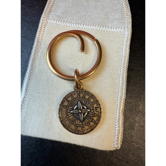 James Avery Point the Way Compass Key Chain/Pendant Bronze & 925 - Picture 3 of 8